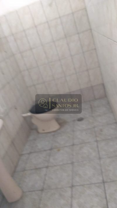 Salão Comercial Próximo a Praça da Hipica