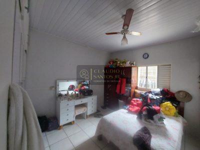 Casa a Venda Proximo a Comendador