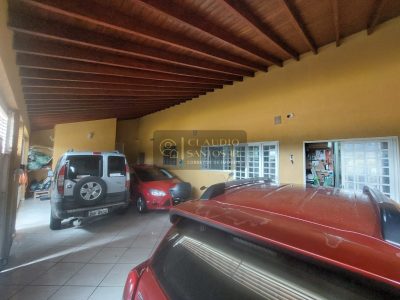 Casa a Venda Proximo a Comendador